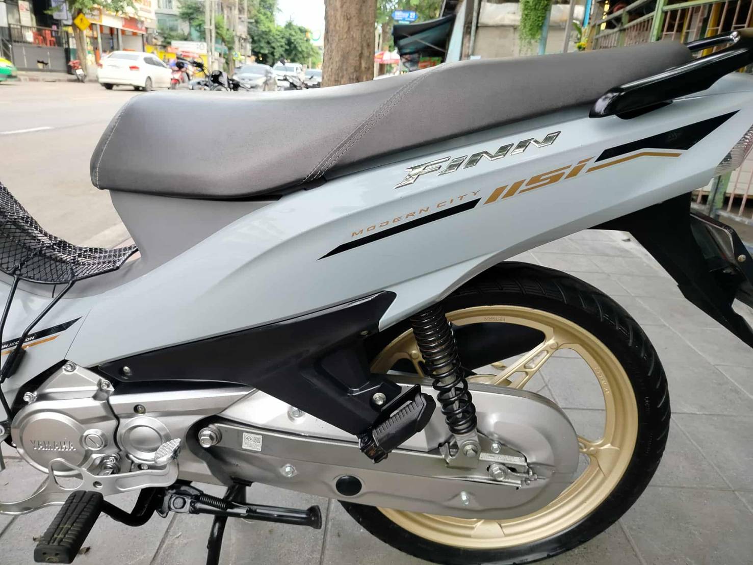 finn สีเทา ตัวใหม่ 2024 ล้อทองสวยๆจากศูนย์