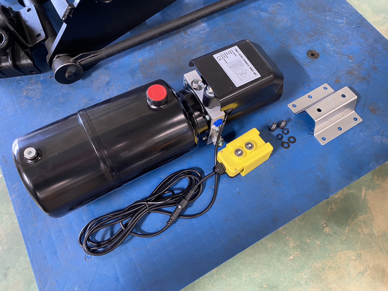 ชุดดั้มพ์ไฮดรอลิค1.5ตัน แกน 50 มม. พร้อมปั้มไฟฟ้า12V ชุดดั้มพ์สำหรับรถเล็ก รถปิคอัพ4x2 รถกระบะ