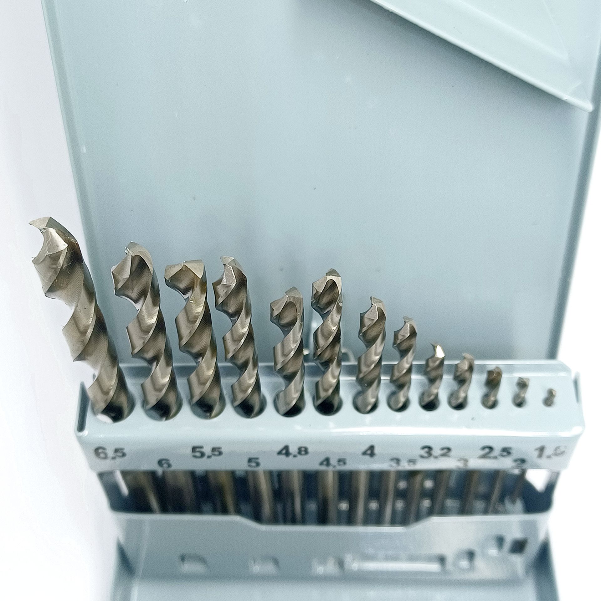 OPP BEILI ชุดดอกสว่าน HSS เกรด 6542 M2 จำนวน 13 ดอก ในกล่องเหล็ก สำหรับเจาะสแตนเลส เจาะเหล็ก