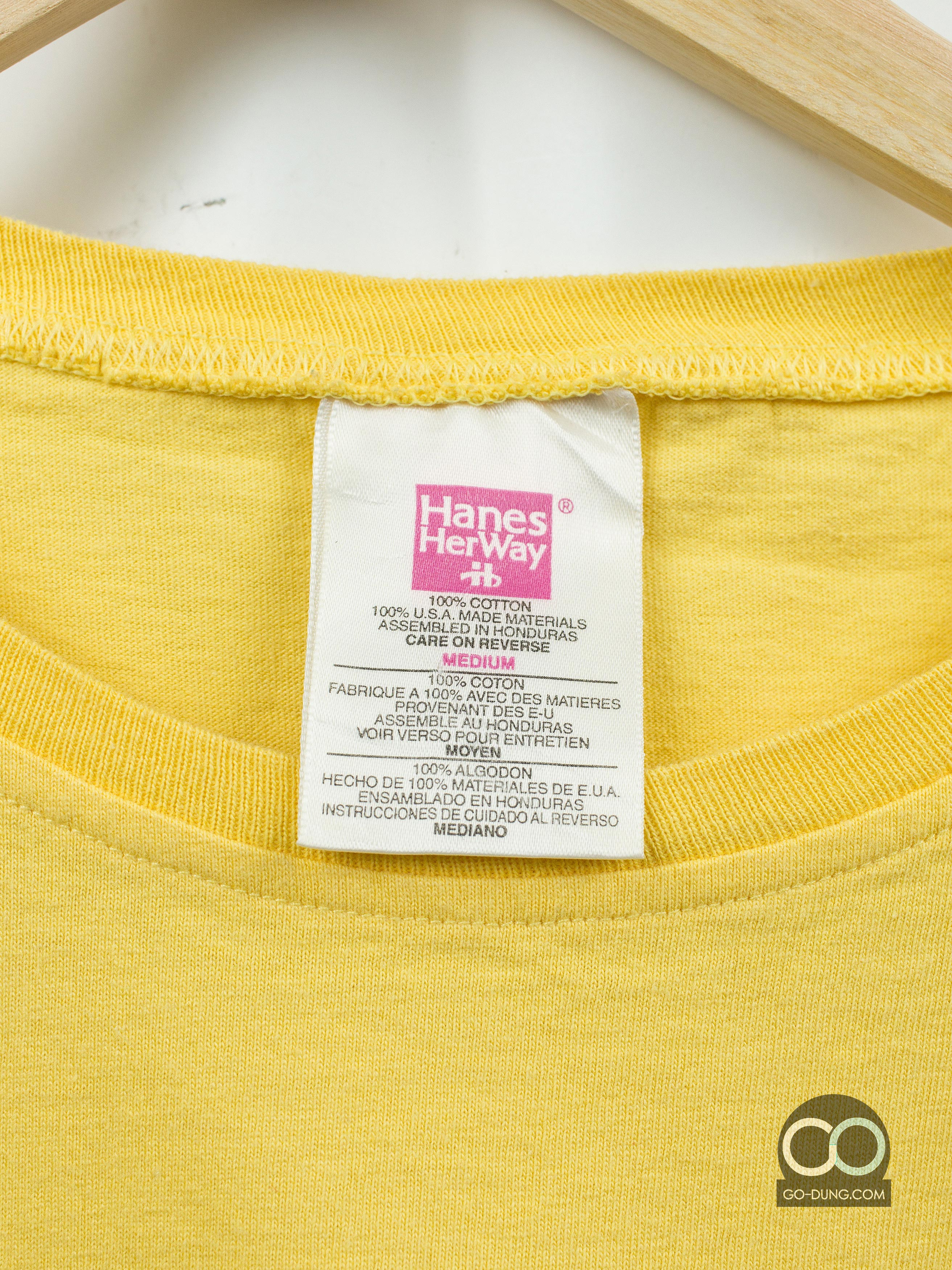 เสื้อยืดมือสอง HANES มีกระเป๋าหน้าอก สีพื้น ผ้า 100 คอตตอน
