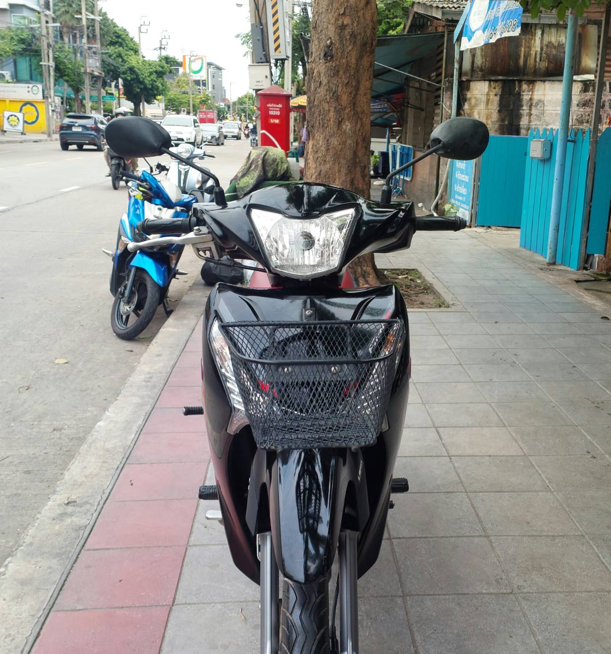 (ปิดการขาย) Yamaha finn สต้าทมือ ตัวท็อปล้อแม็กซ์ เบลค ubs