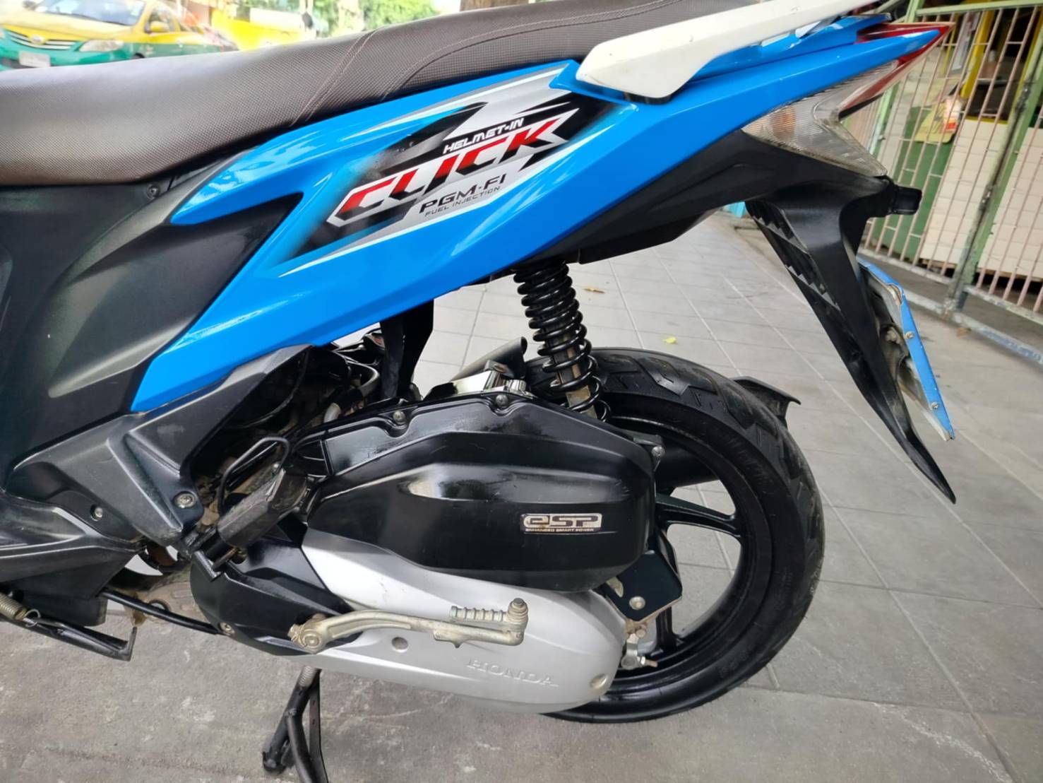 ปิดการขายครับ click 125i สีน้ำเงินดำ 2014