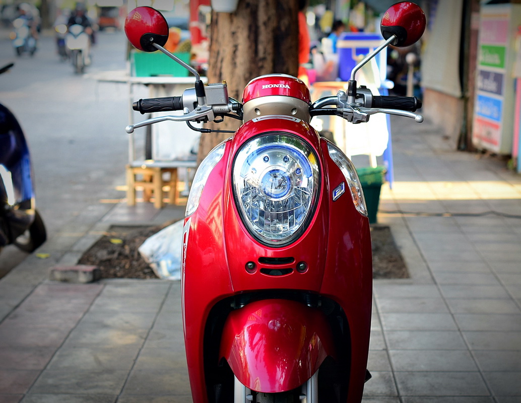 (( ขายแล้วครับ )) scoopy i สีแดง ขอบคุณน้องกีน ที่มาอุดหนุนครับ