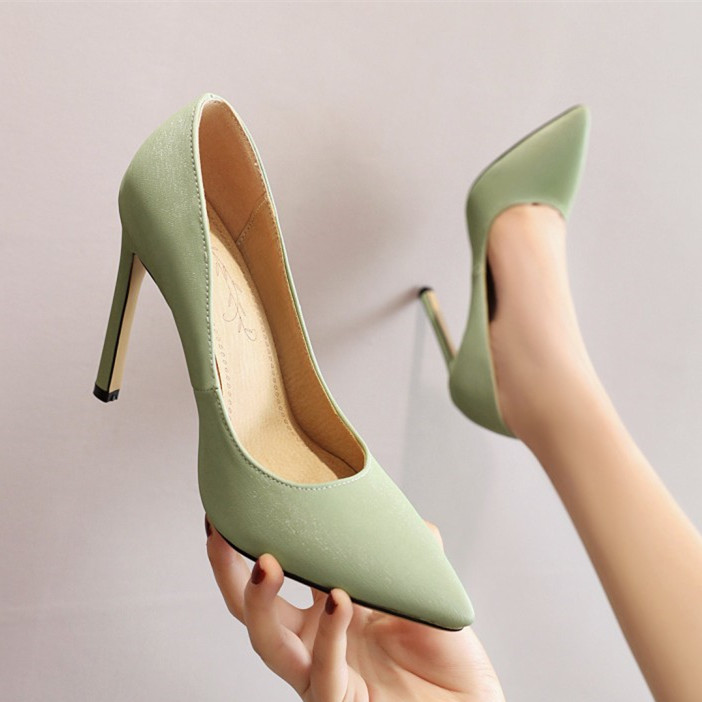 พรีออเดอร์ รองเท้าหัวแหลมส้นสูง รองเท้าส้นแหลมผู้หญิง รองเท้าหัวแหลมไซส์ใหญ่ รองเท้าหัวแหลมส้นสูงไซส์เล็ก 31-46 รหัส Y-7014