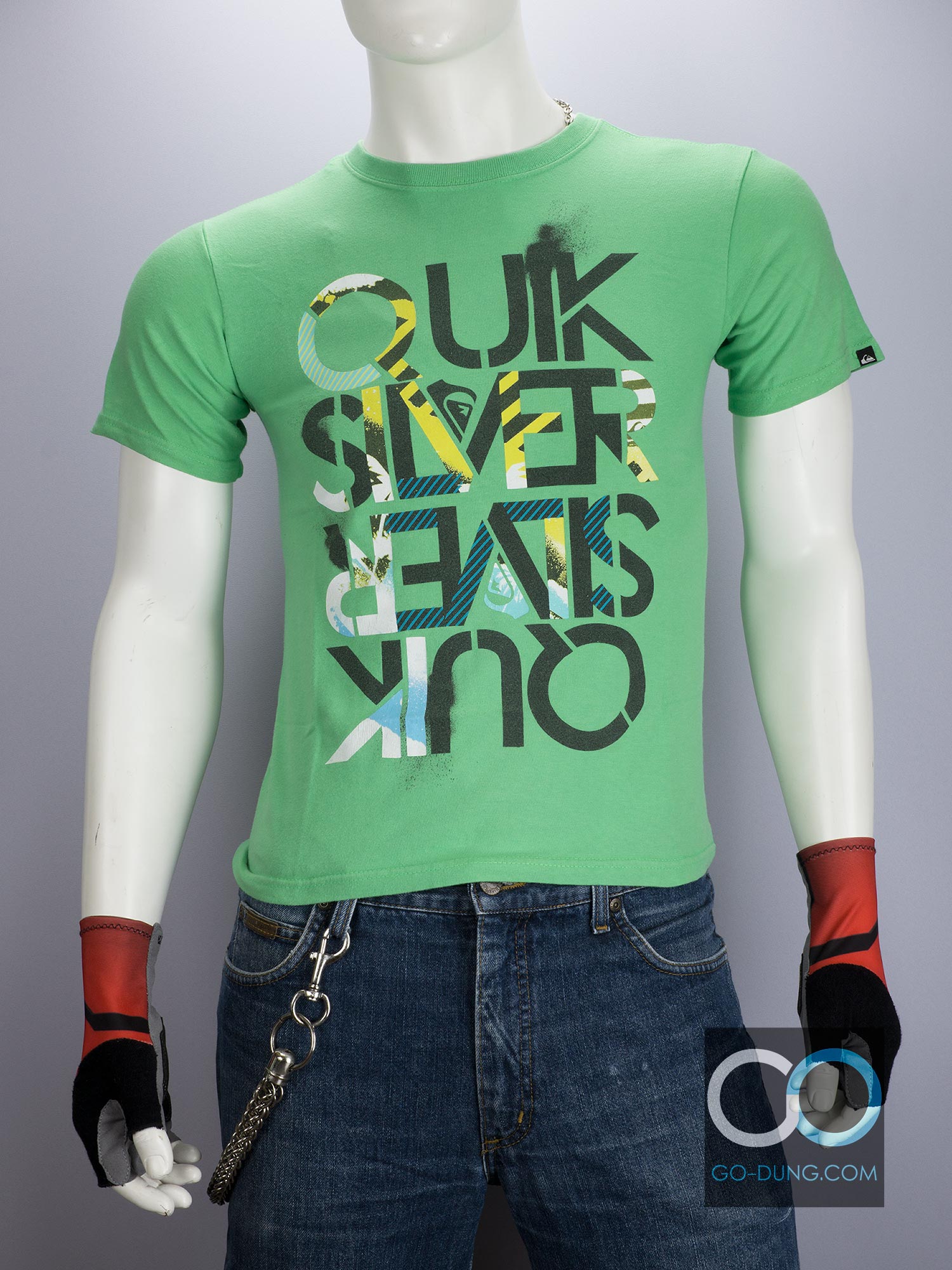 ขาย เสื้อยืดแบรนด์มือ 2 ยี่ห้อ QUIKSILVER ผ้า 100 คอตตอน สีเขียว