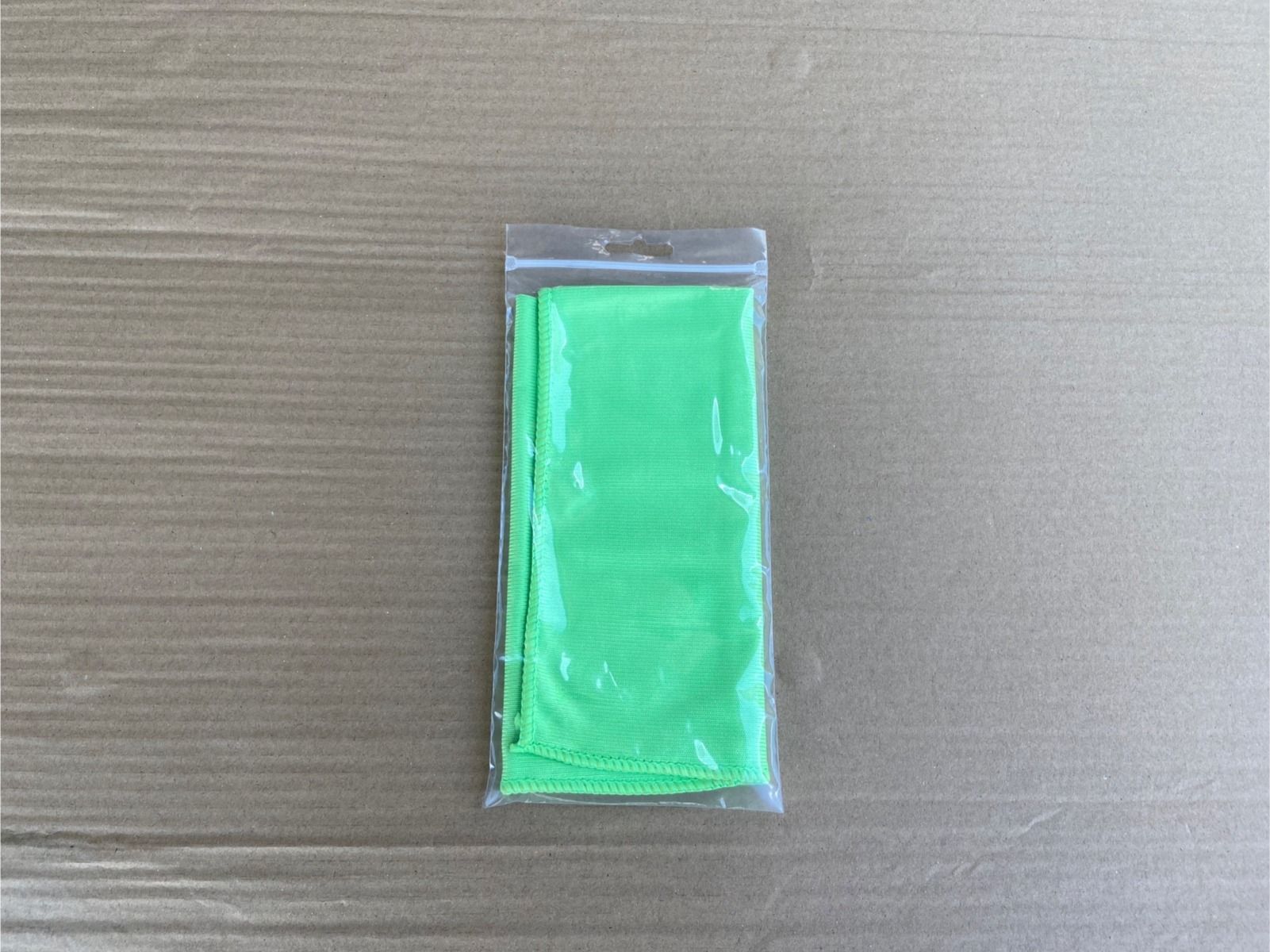 ผ้าไมโครไฟเบอร์เช็ดกระจก 30x40gsm สีเขียว SUMO