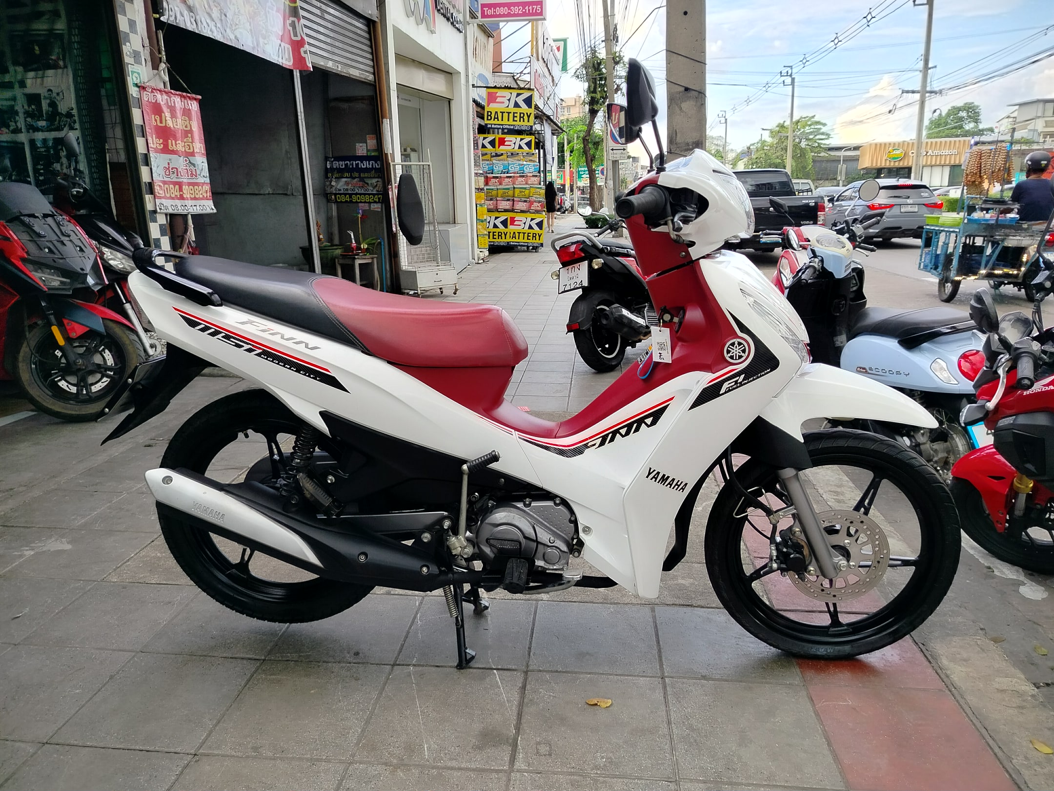 ปิดการขาย yamaha finn สีขาวตัวท็อปล้อแม็ก 2023