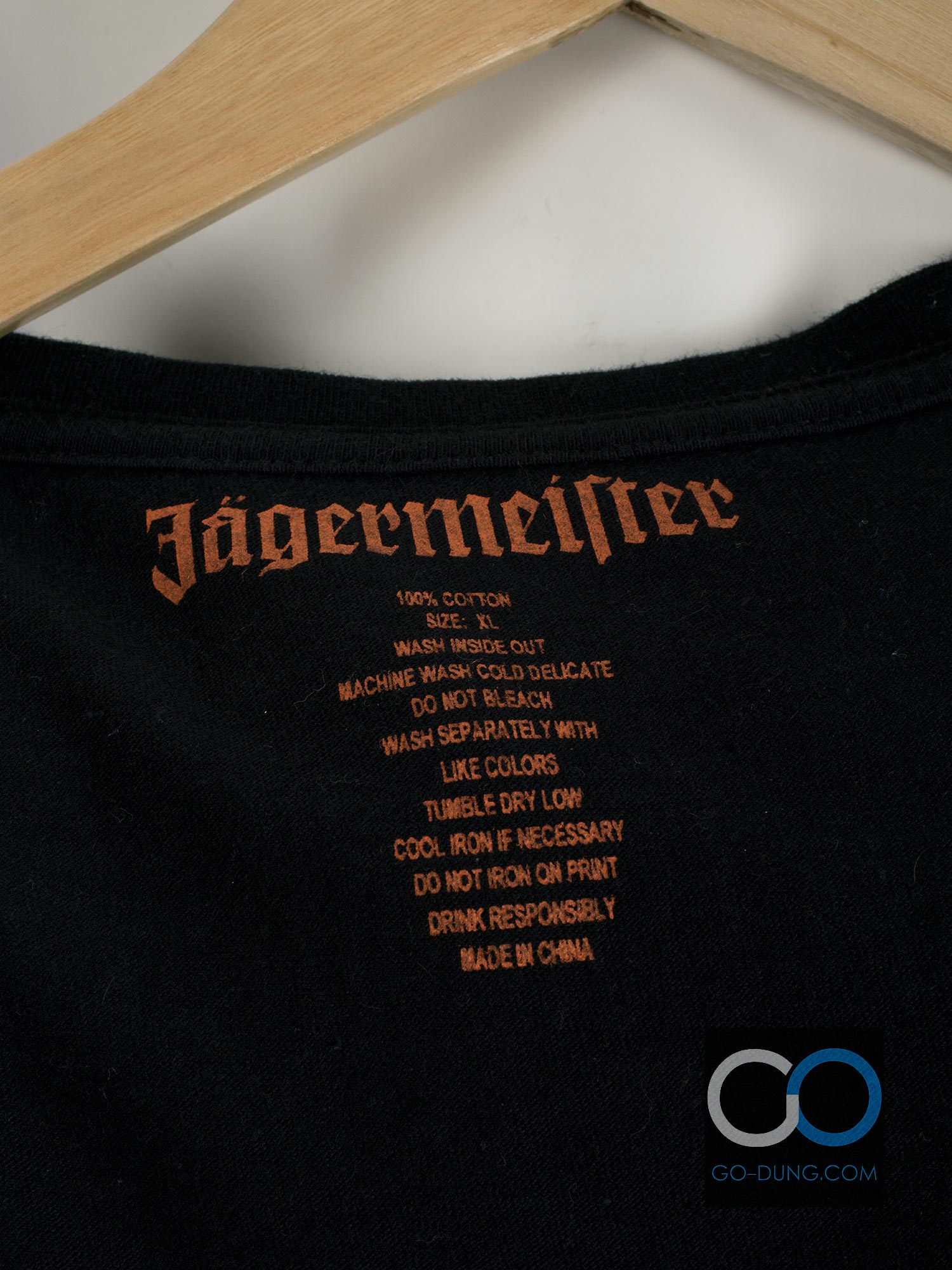 ขาย เสื้อ USA แท้ ผ้า 100 คอตตอน ยี่ห้อ JAGERMEIFTER