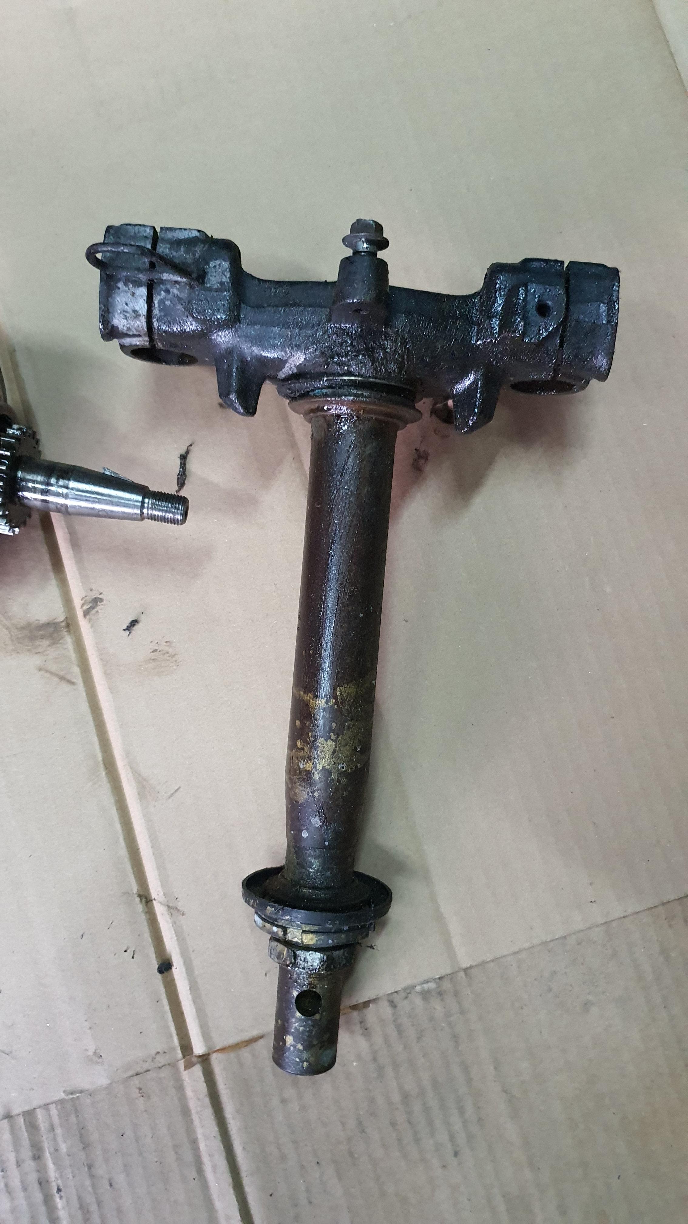 แผงคอ คลิก สภาพดีใช้ได้เลยขายถูก 500 บาทเท่านั้น