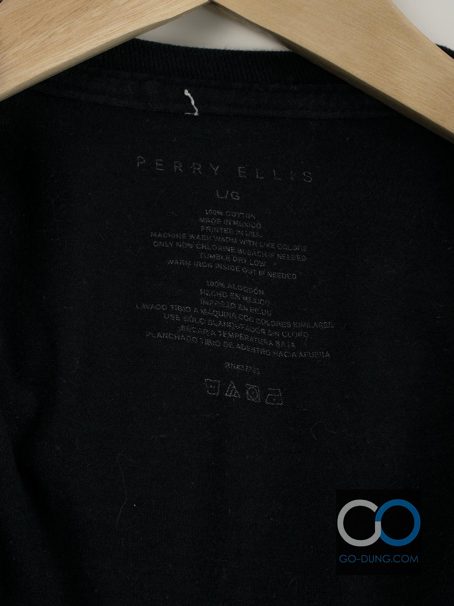 ขาย เสื้อยืด USA มือสอง ผ้า 100 คอตตอน ยี่ห้อ PERRY ELLIS