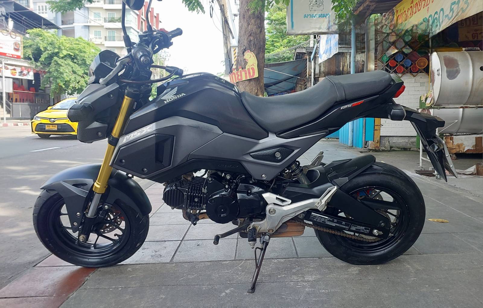 (ปิดการขาย) ลูกค้าประจำอีกแล้วครับ msx sf สีดำ สีขายดี รุ่นใหม่ไฟหน้า และไฟท้าย led