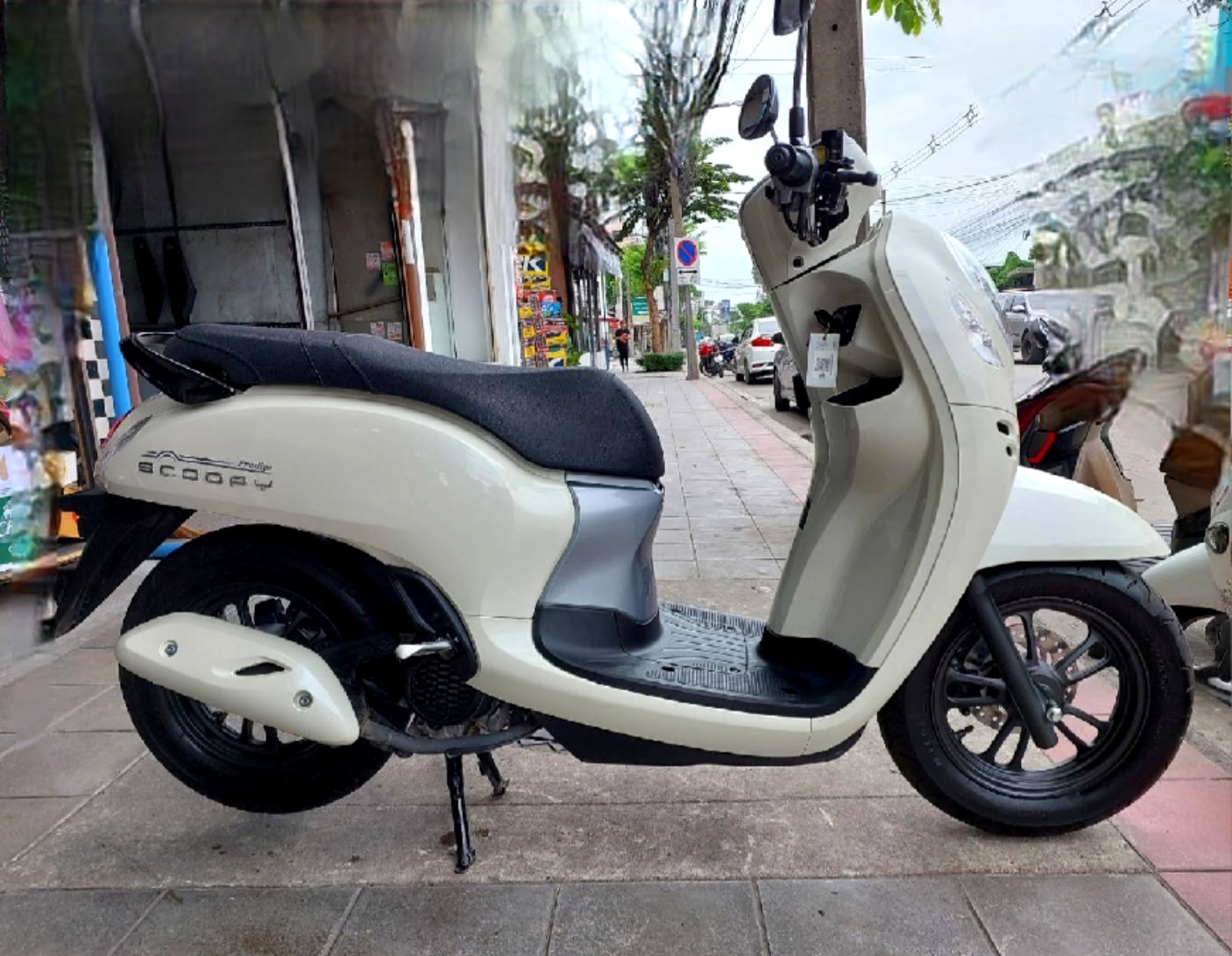 (ปิดการขาย) all new scoopy 2023 prestige ล้อแม็กซ์ รถ3 เดือนกว่า สภาพป้ายแดง