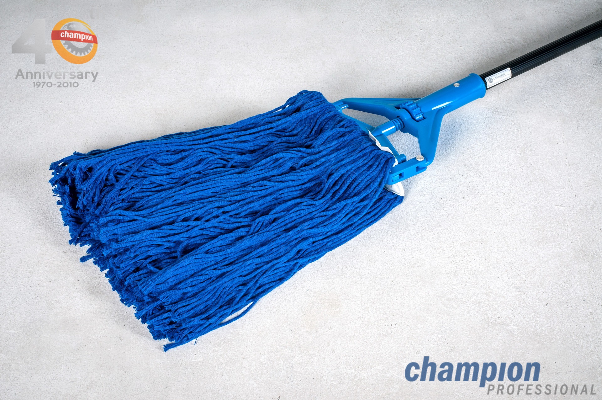 ม็อปถูพื้นหัวพลาสติก 8" CHAMPION