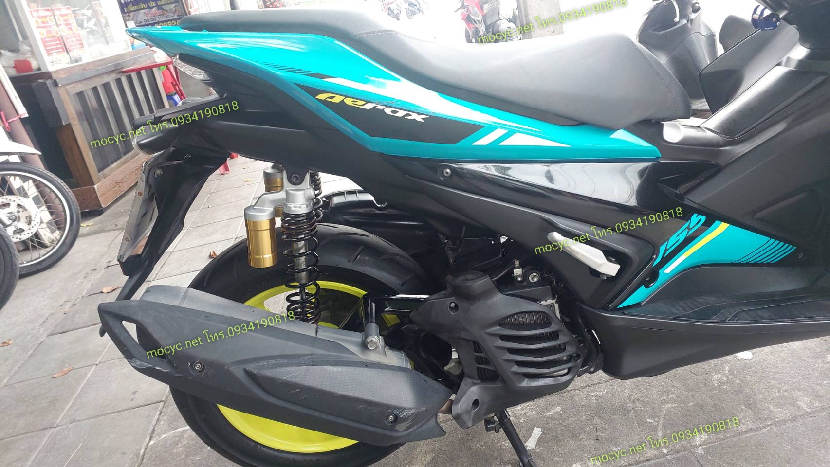(ปิดการขายครับ) aerox สีเขียว ปี 2019 สภาพสวยไมล์น้อย โอนให้ฟรี