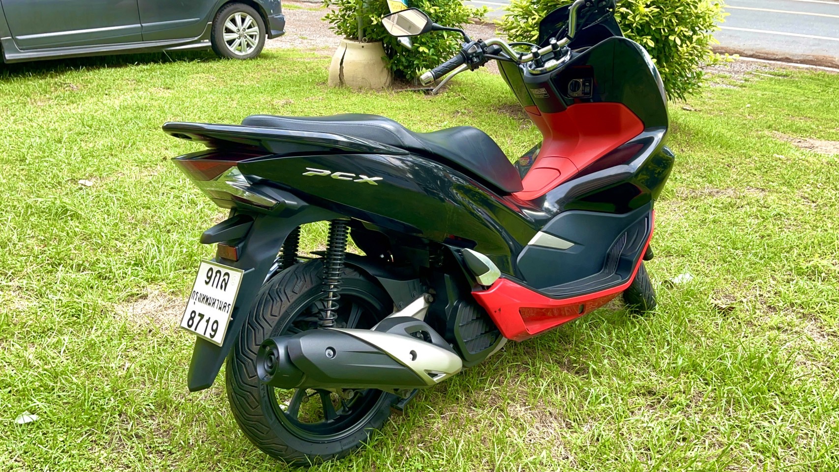 มอเตอร์ไซด์ PCX-150cc ให้เช่าคะ วันละ 350 บาท PCX for Rent 350 Baht per Day