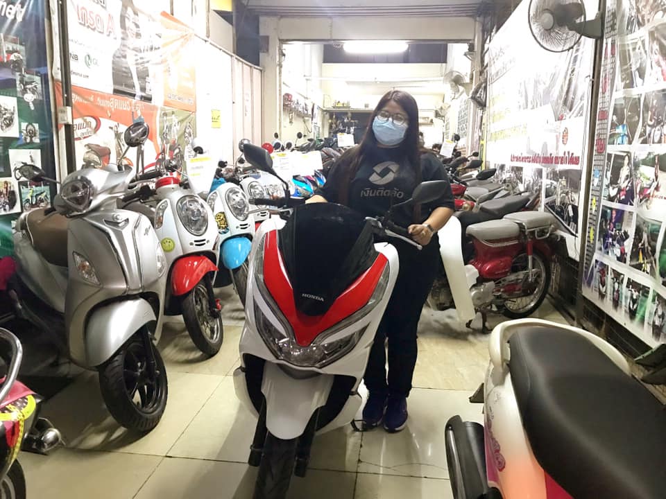 (( ขายแล้วครับ )) pcx ขอบคุณน้องเตย ที่มาอุดหนุนครับ