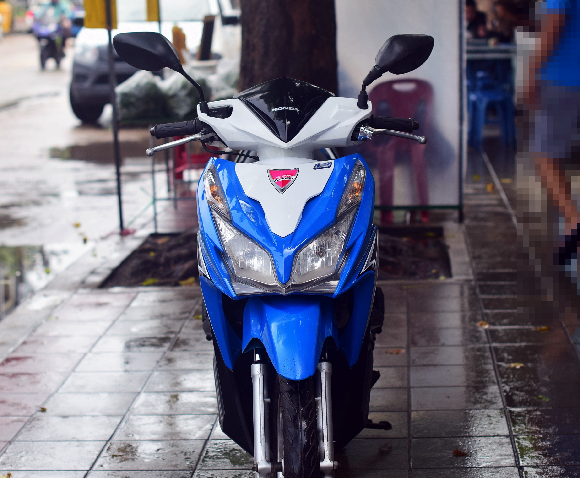 (( ขายแล้วครับ )) click 125 i สีน้ำเงิน ทะเบียนสวย