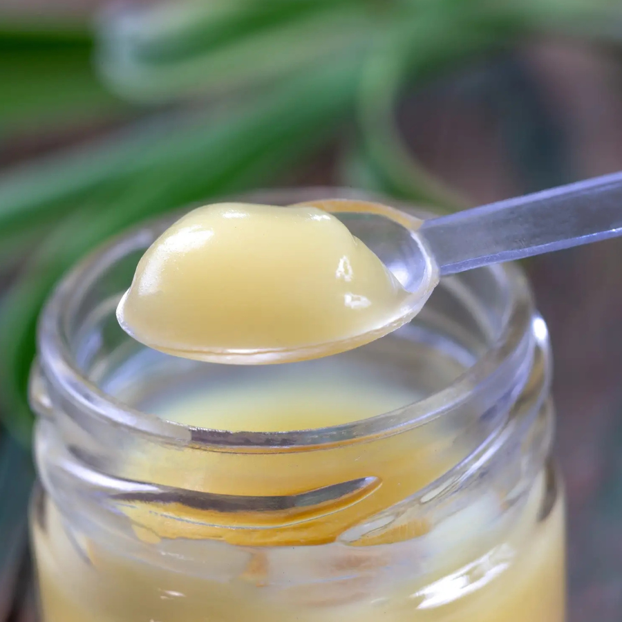 Greenpea ROYAL JELLY นมผึ้ง สำหรับรับประทาน และ ทาใบหน้า 3 ขนาด ผสมกับเครื่องดื่ม