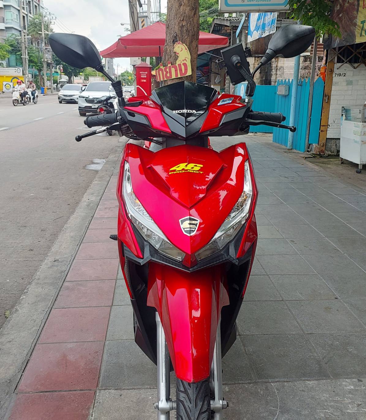 (ปิดการขายครับ) click 125 i สีแดง ตัวท็อปล้อแม็กยางใหม่ๆ