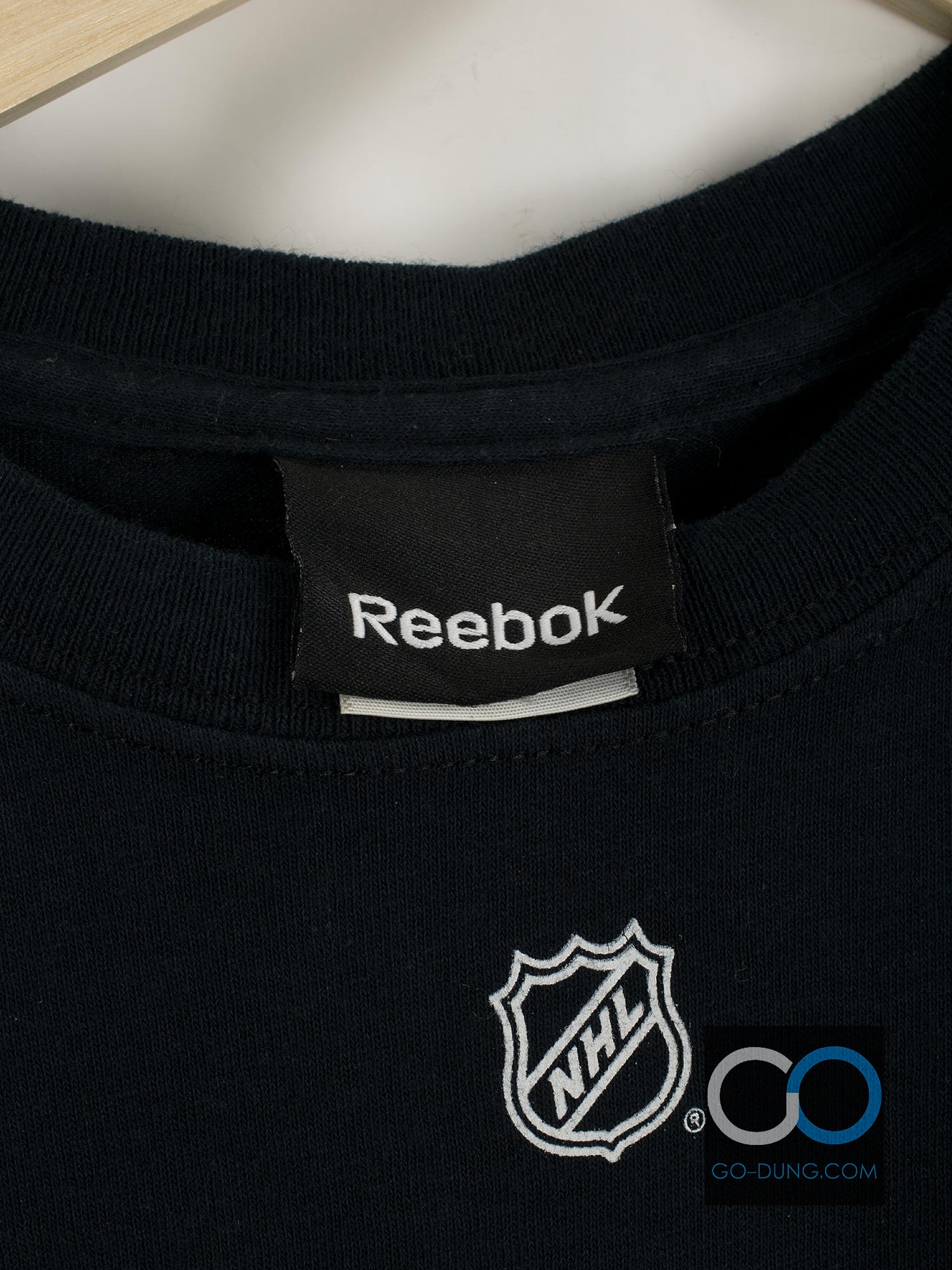 ขาย เสื้อยืดแบรนด์มือสอง ผ้า 100 คอตตอน ยี่ห้อ REEBOK