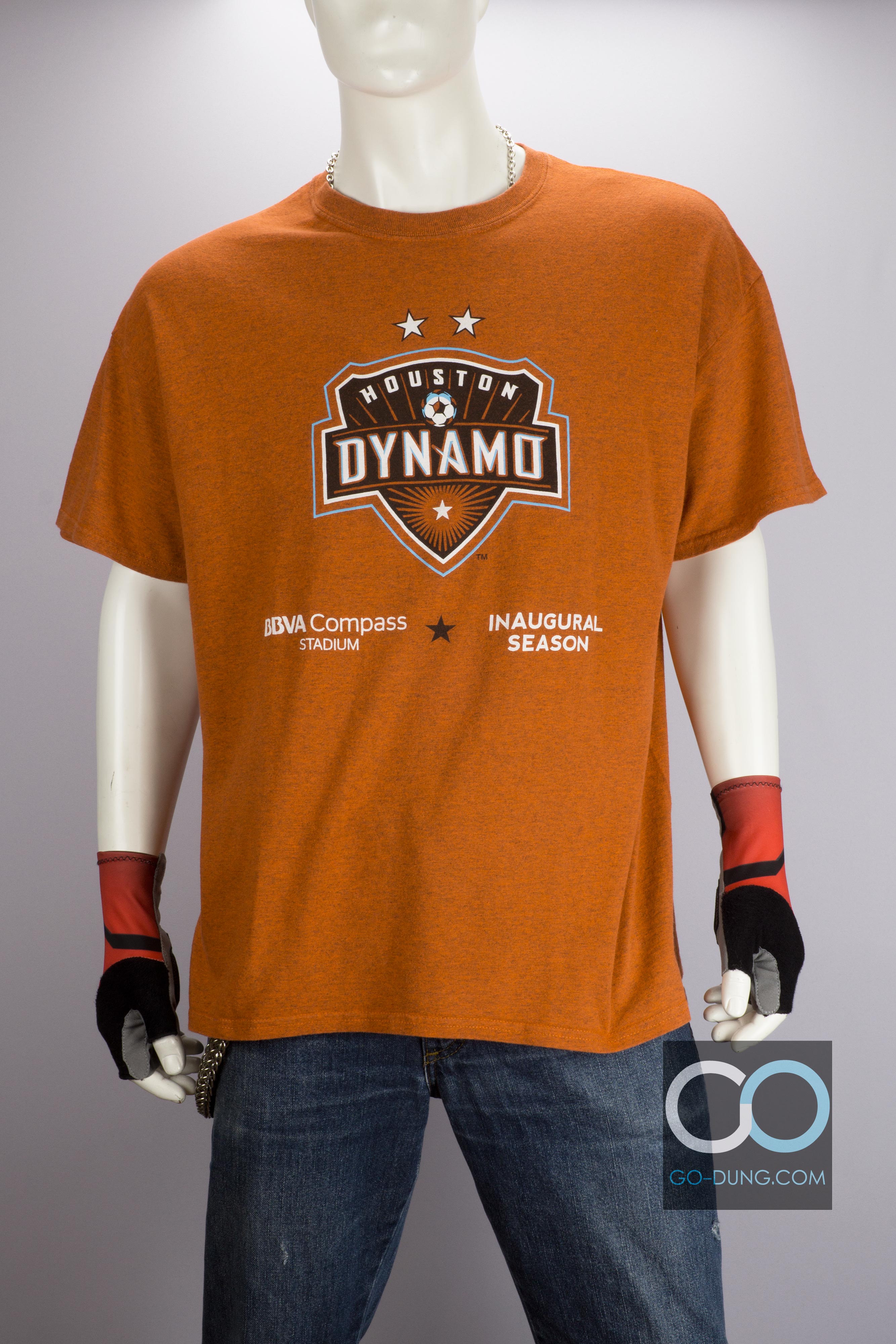 เสื้อยืดมือสอง ผ้าบาง ผ้าผสม โพลี 90/10 ยี่ห้อ GILDAN