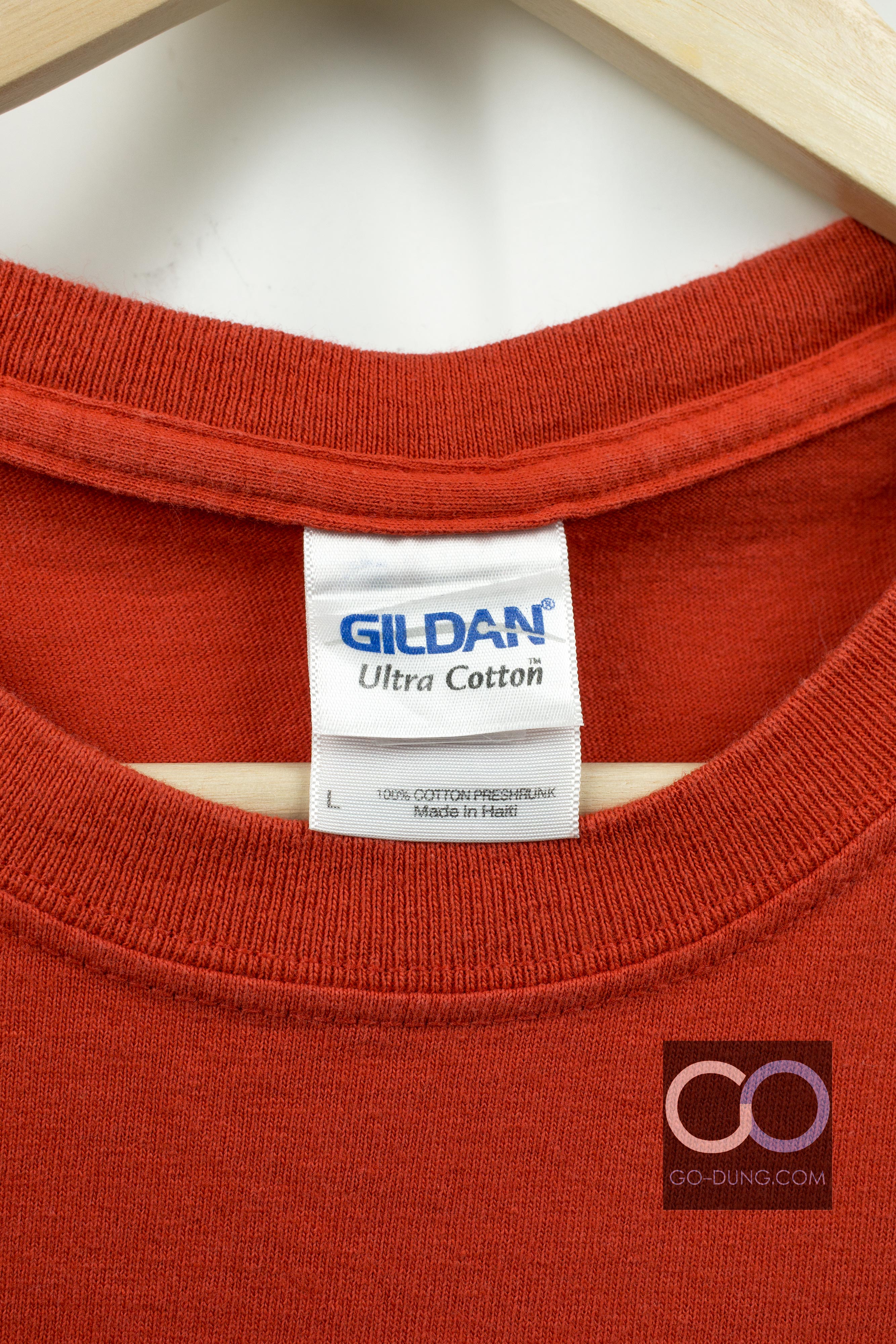 เสื้อยืดมือสอง GILDAN : DUSTIN'S TRANSPLANT TEAM ผ้า 100 คอตตอน