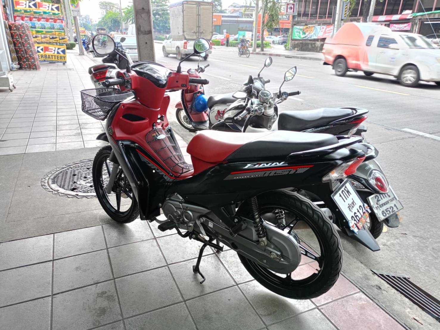 (ปิดการขาย) Yamaha finn สีดำ ล้อแม็กซ์ สต้าทมือ โปรโมชั่น