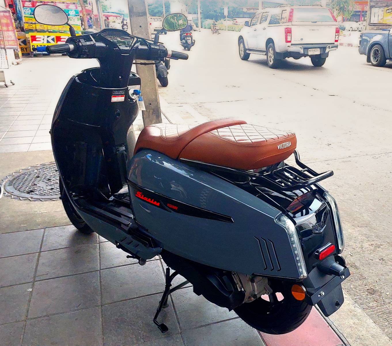 ปิดการขาย ส่งสระแก้วอีกคันครับ KEEWAY VICTORIA 200 สีเทาแรมโบสุดฮิต รุ่นใหม่สวยโดดเด่นไม่เหมือนใคร