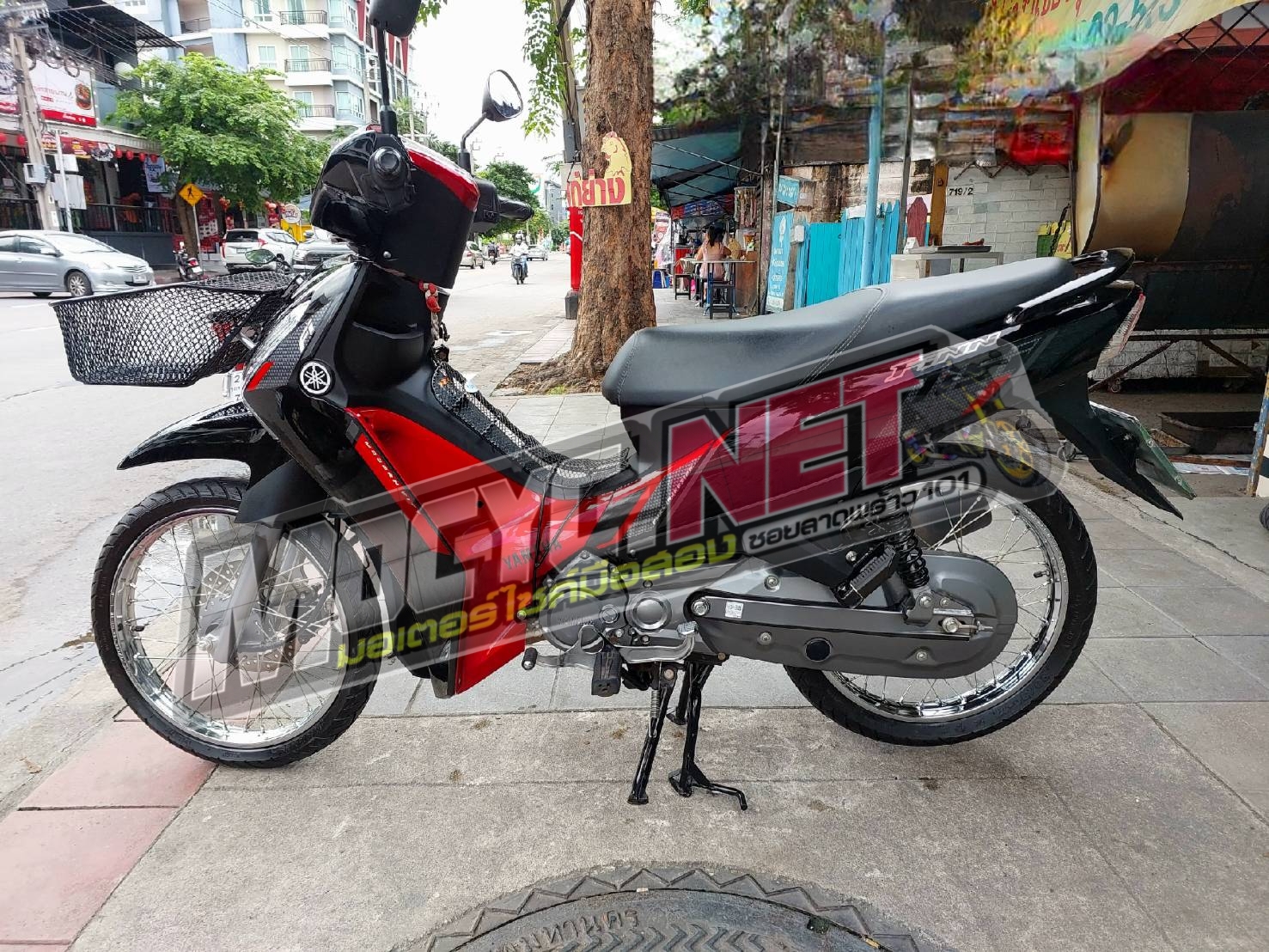 (ปิดการขาย) Yamaha finn สีดำ ปี 2022 สต้าทมือ รถปีเดียว