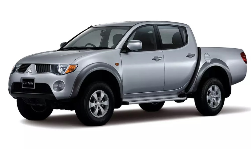 ช่องลมกันชนหน้า FRONT BUMPER COVER MITSUBISHI TRITON 2009 4WD 112549