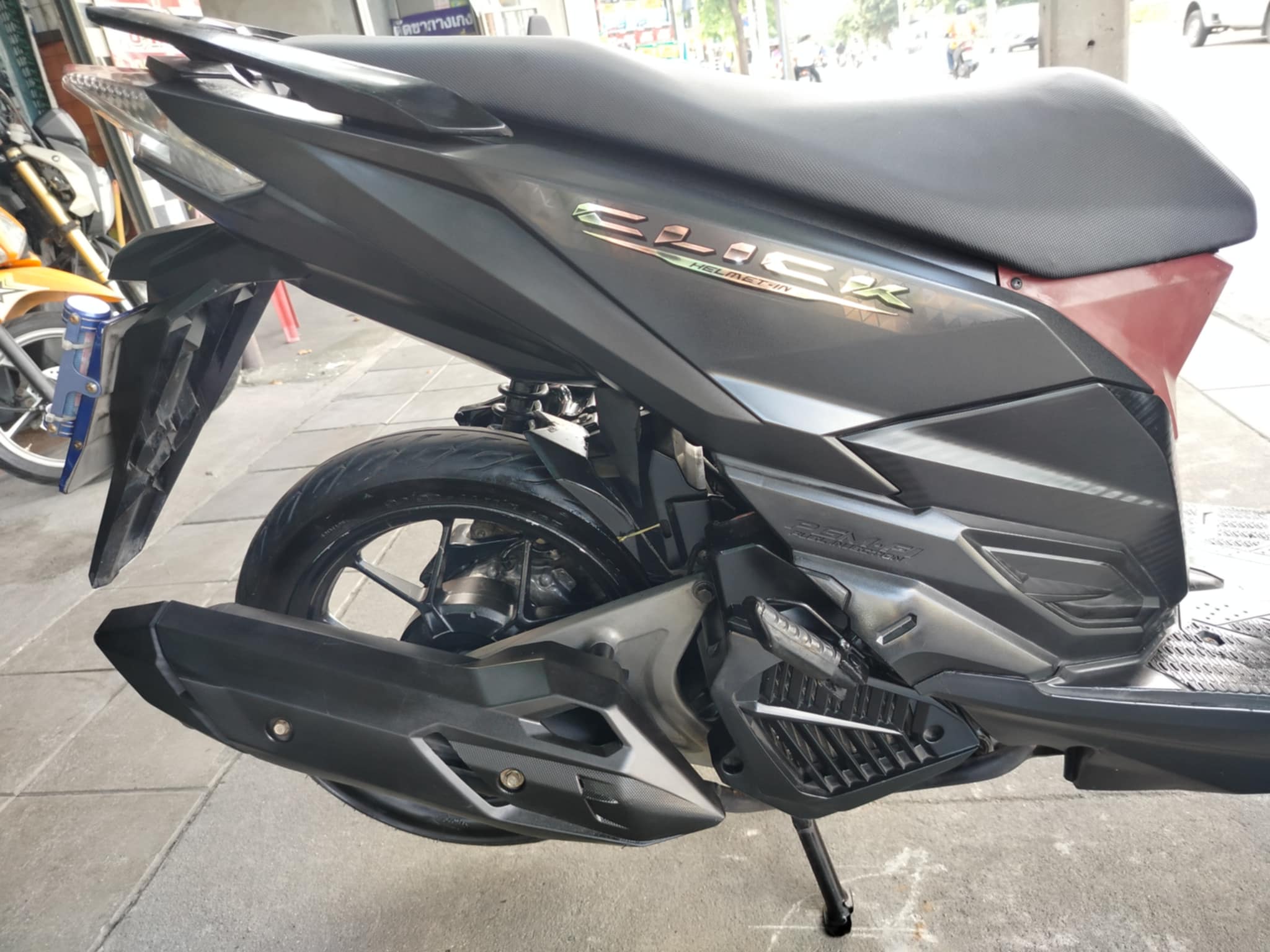 ปิดการขายครับผม click 125 led สีดำ ล้อแม็กตัวท็อป