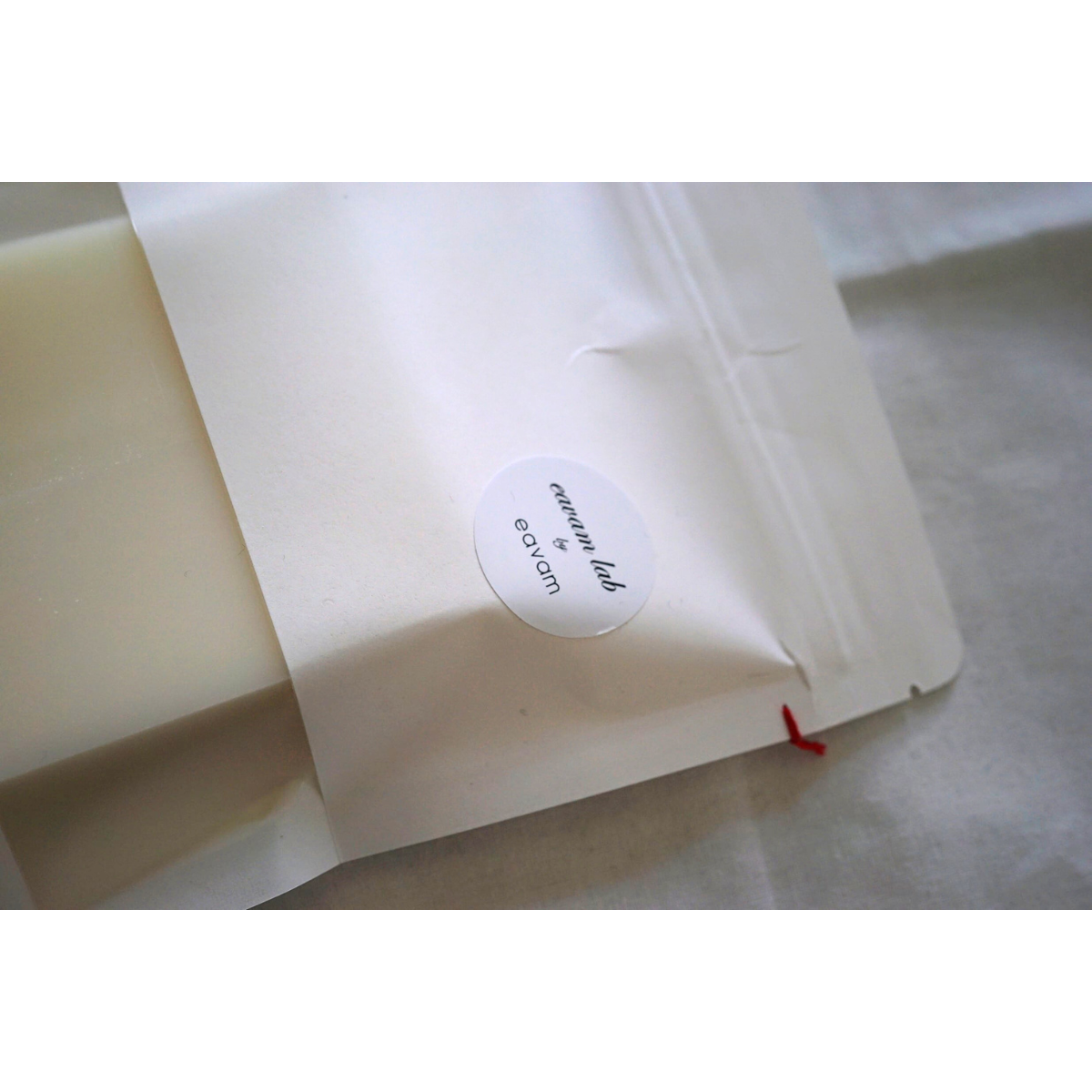 eavam lab coconut oil soap bar สบู่น้ำมันมะพร้าว ทำความสะอาดใบหน้า และ ผิวกาย ขนาด 180 กรัม ไม่ระคายเคือง