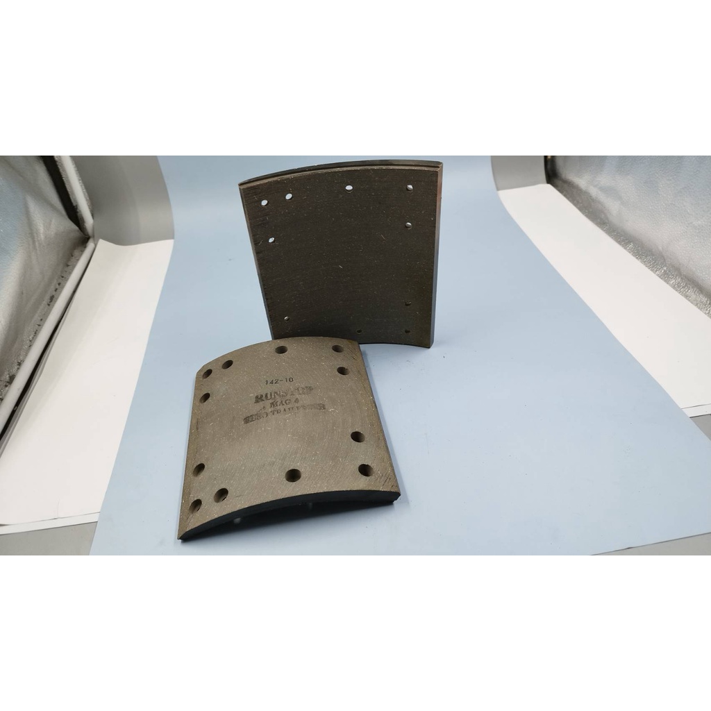 ผ้าเบรค ROR หลัง 12รู Runstop (8 ชิ้น/ชุด)