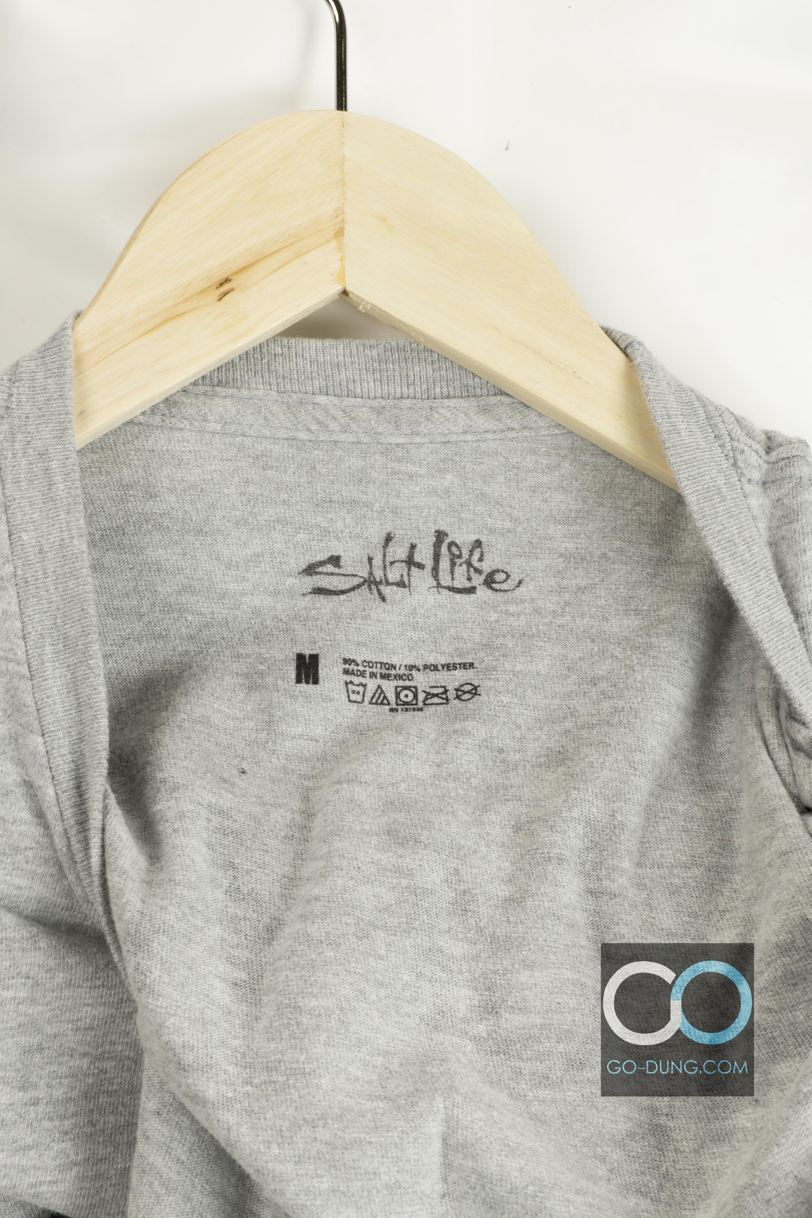 เสื้อยืดผ้าบาง ผ้าผสม โพลี 90/10 มีกระเป๋า ยี่ห้อ SALT LIFE