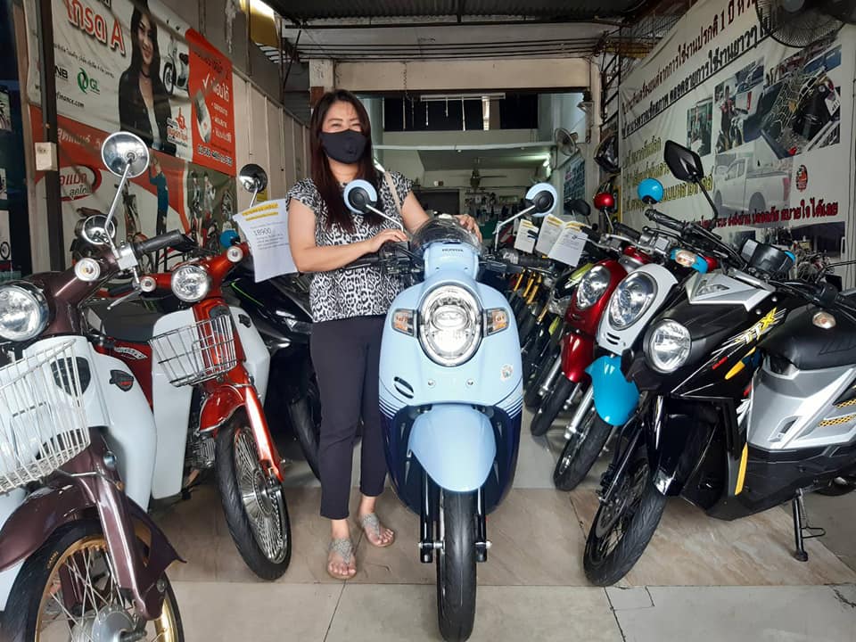 (( ขายแล้วครับ )) Scoopy i 2019 ตัวใหม่ ขอบคุณน้องหลิว ที่มาอุดหนุนครับ