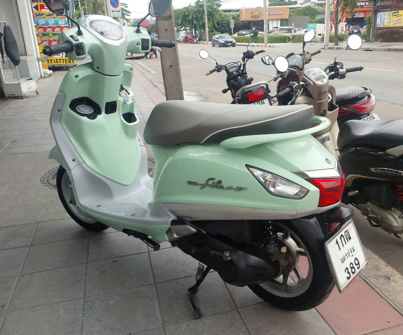 ปิดการขายครับ คันนี้ส่งฉะเชิงเทราครับ grand filano สีเขียว 2017