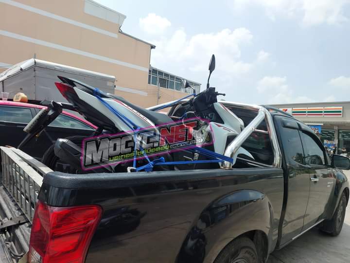 (ปิดการขาย) พร้อมส่งปักธงชัยครับ click 125 led 2019