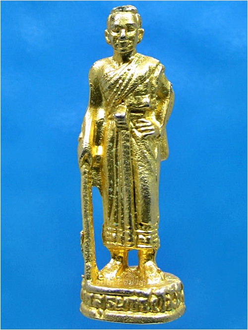 รูปหล่อท้าวสุรนารี (ย่าโม) วัดศาลาลอย อ.ด่านขุนทด จ.นครราชสีมา