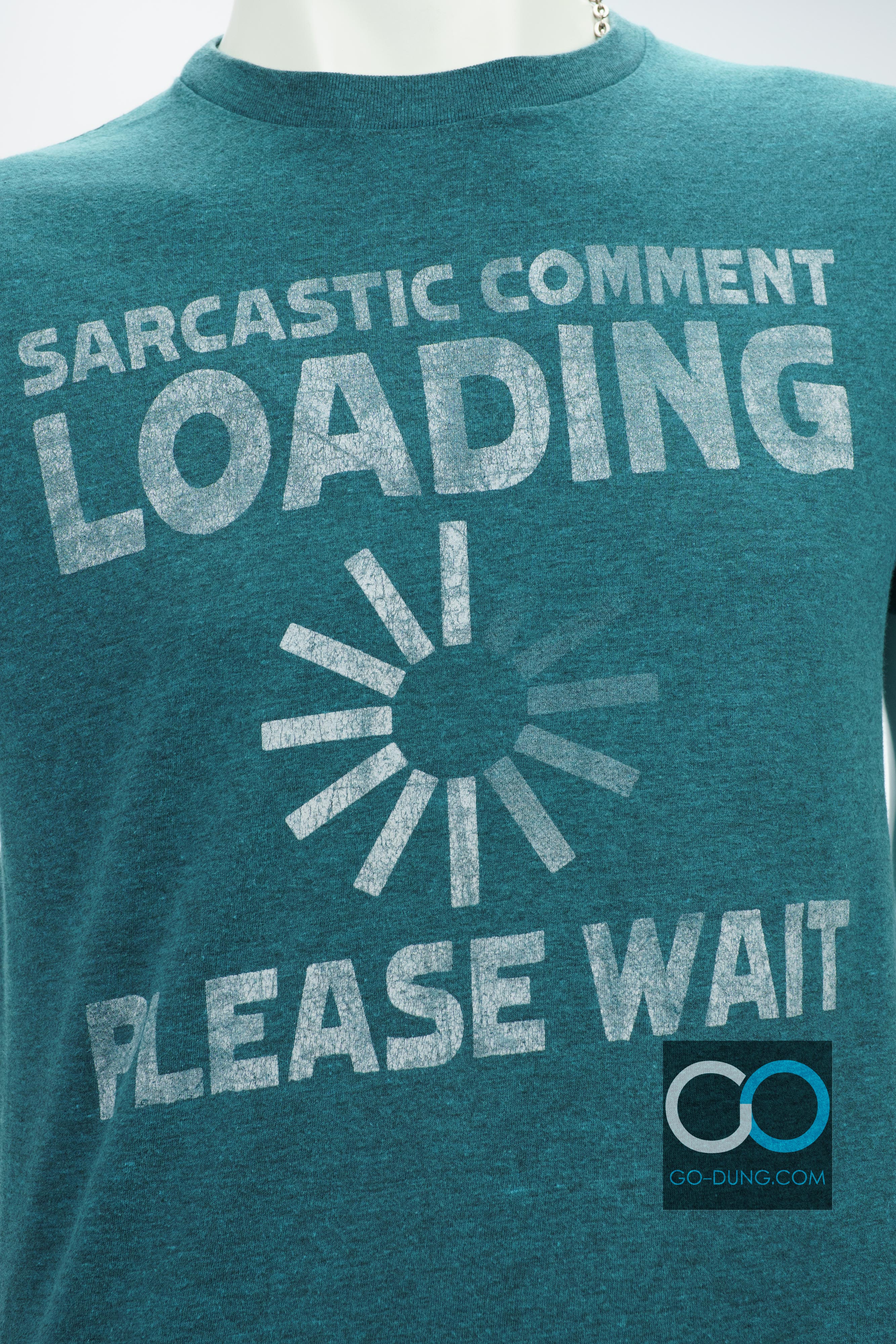 เสื้อยืดมือสอง ผ้าบาง HYBRID : SARCASTIC COMMENT LOADING ผ้า 50/50
