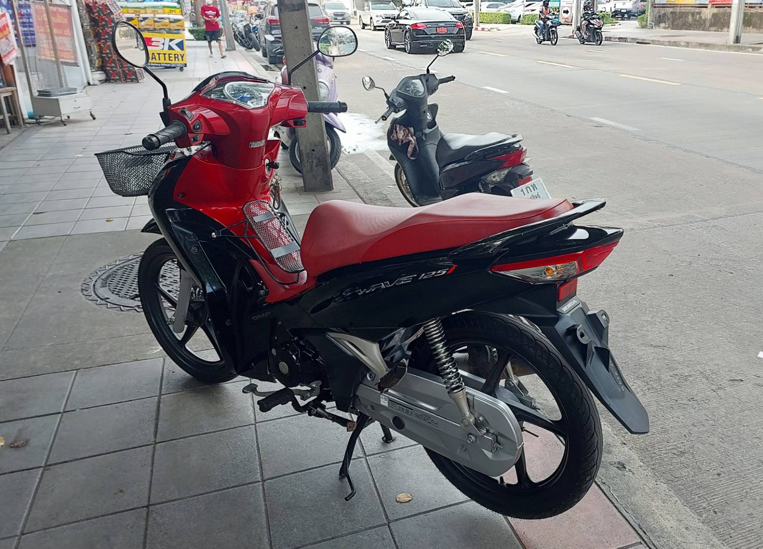 (ปิดการขายใส่สิ้นเดือน)เวฟ 125 i สีดำ 2022 ไฟหน้า LED ตัวท็อปล้อแม็กสตาร์ทมือ