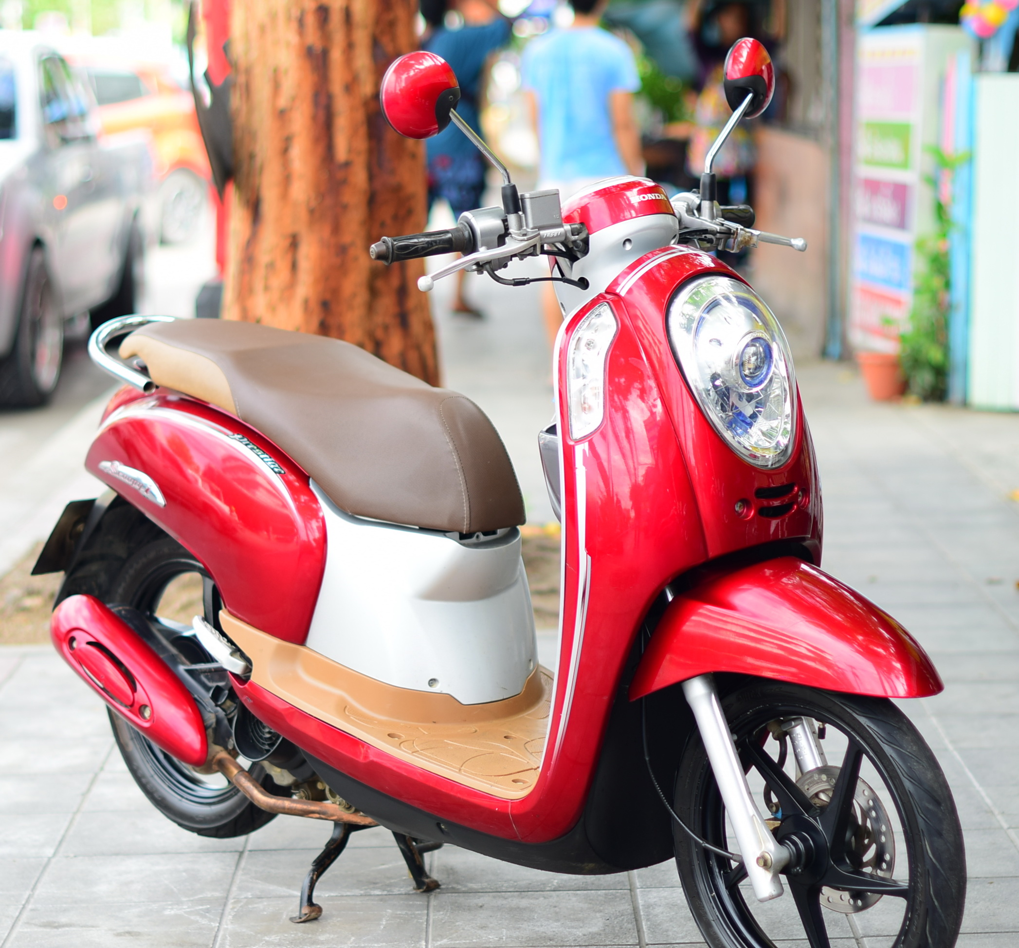 (( ขายแล้วครับ ))) Scoopy i สีแดงขอบคุณครูหน่อง ที่มาอุดหนุนครับ
