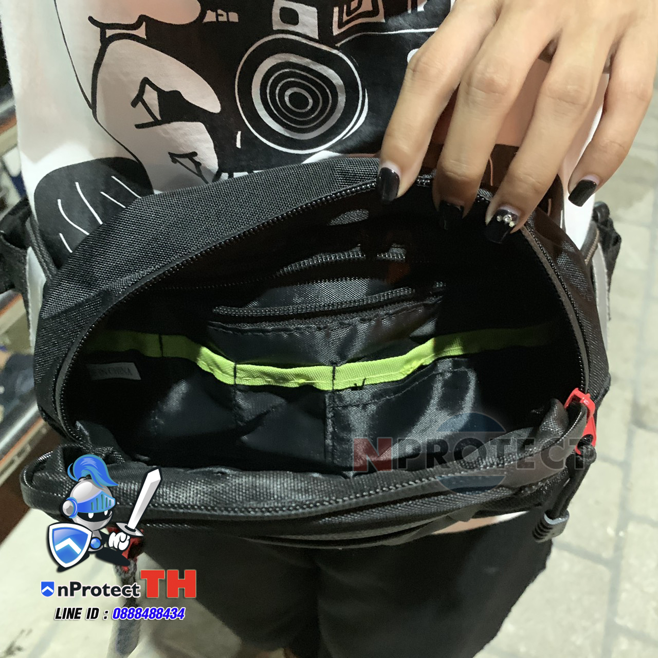 กระเป๋าคาดเอว Dainese Belt Bag