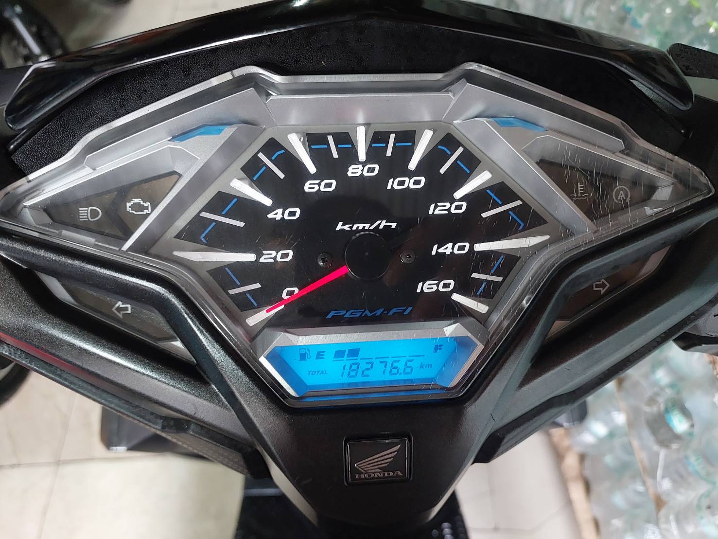 (ปิดการขายครับ) click 125 led สีดำด้าน ล้อแม็กซ์ เครื่องดี ทะเบียนกรุงเทพฯ