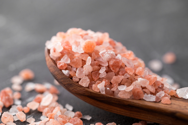 Greenpea เกลือหิมาลายันสีชมพู ขนิดเกล็ด ขนาด 1 kg. ปราศจากสารพิษตกค้าง ไม่มีคอเรสตอรอล