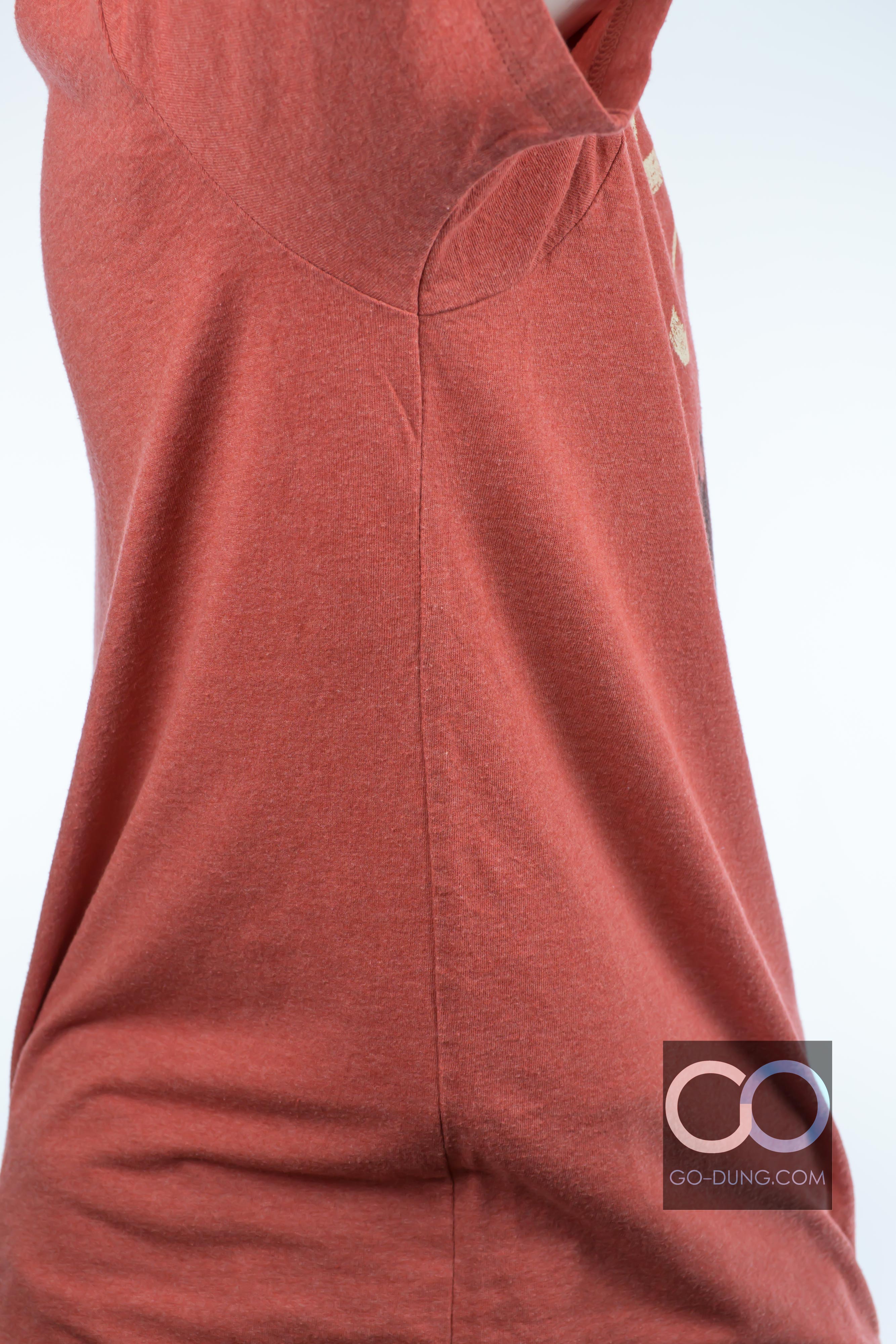 เสื้อยืดแบรนด์มือสอง ผ้าบาง OLD NAVY : FIRE WATER TAVERN N.Y ผ้าผสม 60/40
