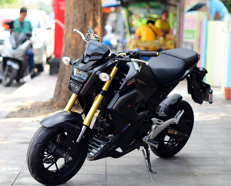 (( ขายแล้วครับ )) msx sf สีดำบริการส่งให้ถึงบ้านเลยครับ