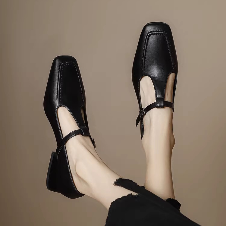 พรีออเดอร์ รองเท้าแฟชั่นส้นเตี้ย รองเท้าส้นเตี้ยไซส์ใหญ่ รองเท้าส้นเตี้ยไซส์เล็ก 32-48