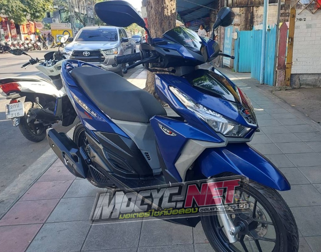 (ปิดการขาย) click 125 สีน้ำเงิน ไฟหน้า led รุ่นท็อปล้อแม็ก