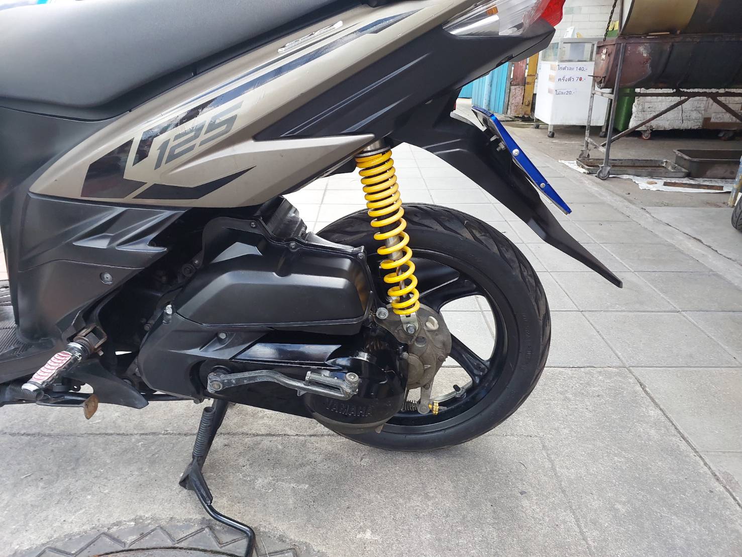 (ปิดการขาย) พร้อม ส่งครับyamaha GT 125 สีเทาทะเบียนปี 2558