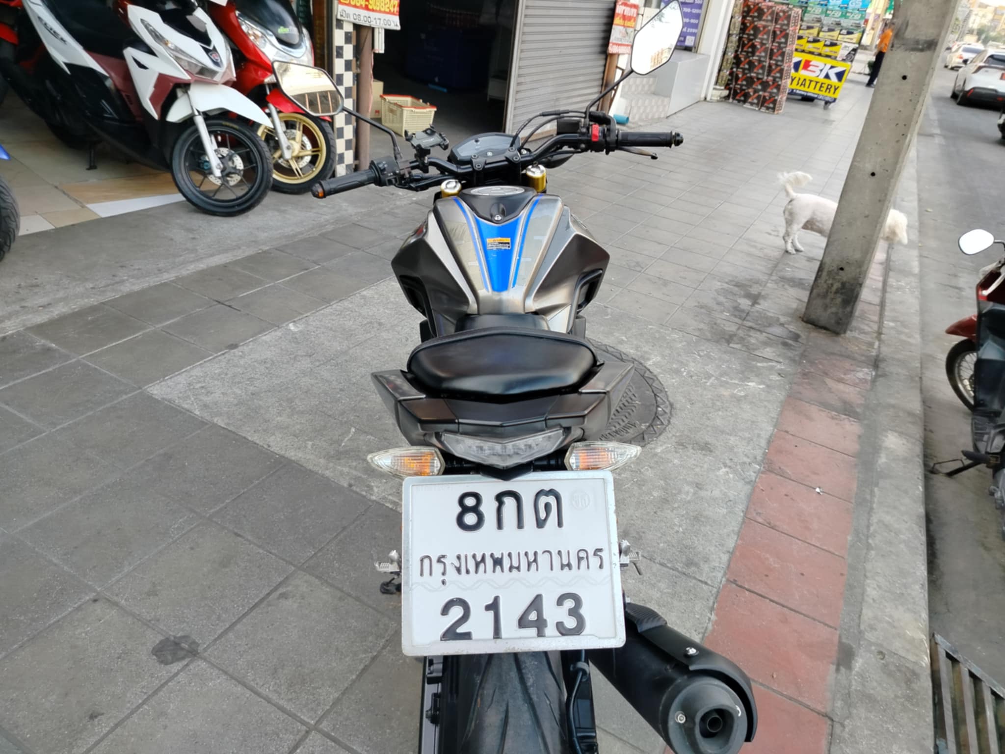 (ปิดการขายครับ) ส่งกาญจนบุรี อีกคัน Yamaha mslaz สีเทา drak edition สีเข้มสวยดุดัน